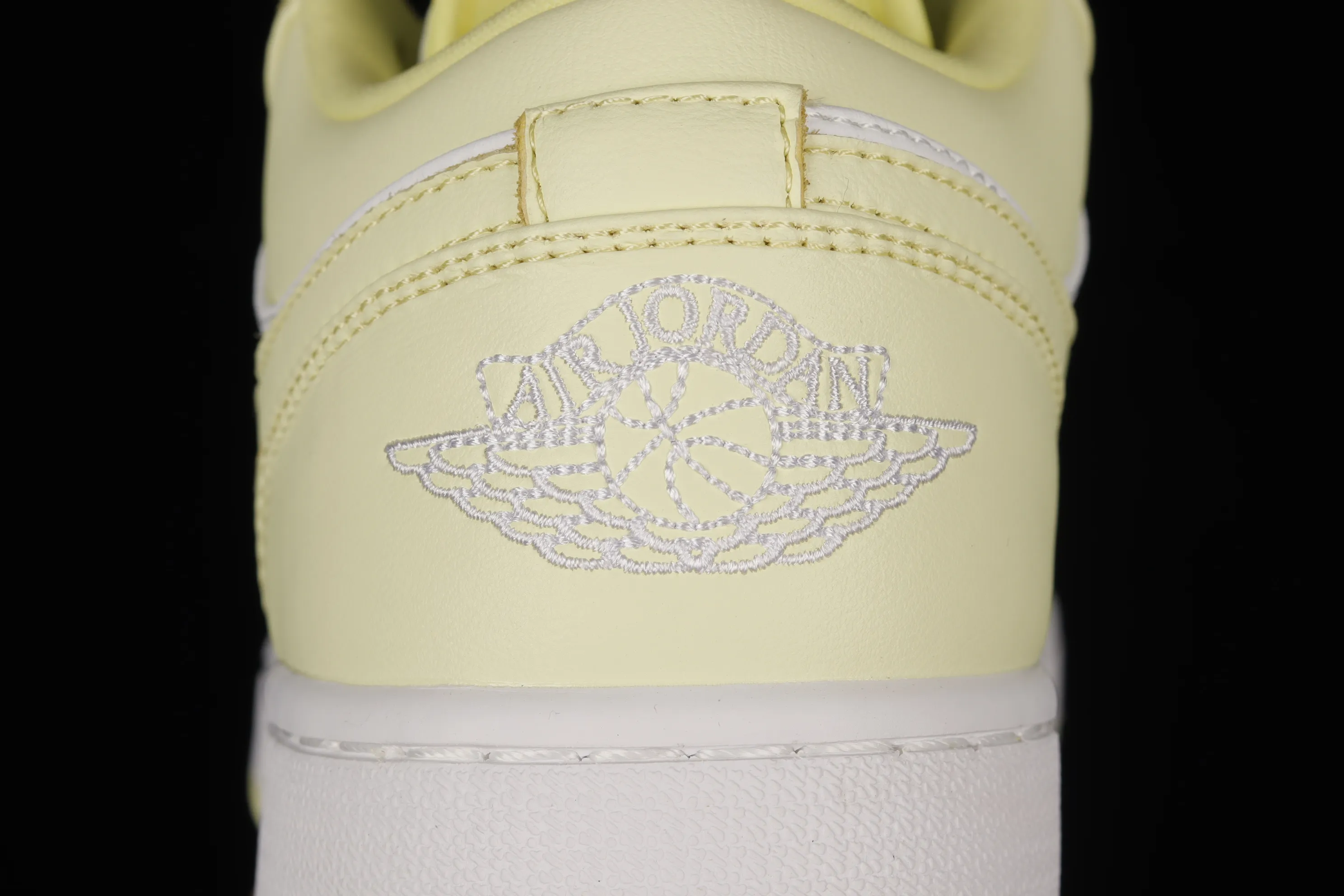 All categories Air Jordan Jordan series basketball shoes Air Jordan 1 Low Z version Air Jordan1 Low "Lemonade" AJ1 Joe 1 Lemon Tea DC0774-007